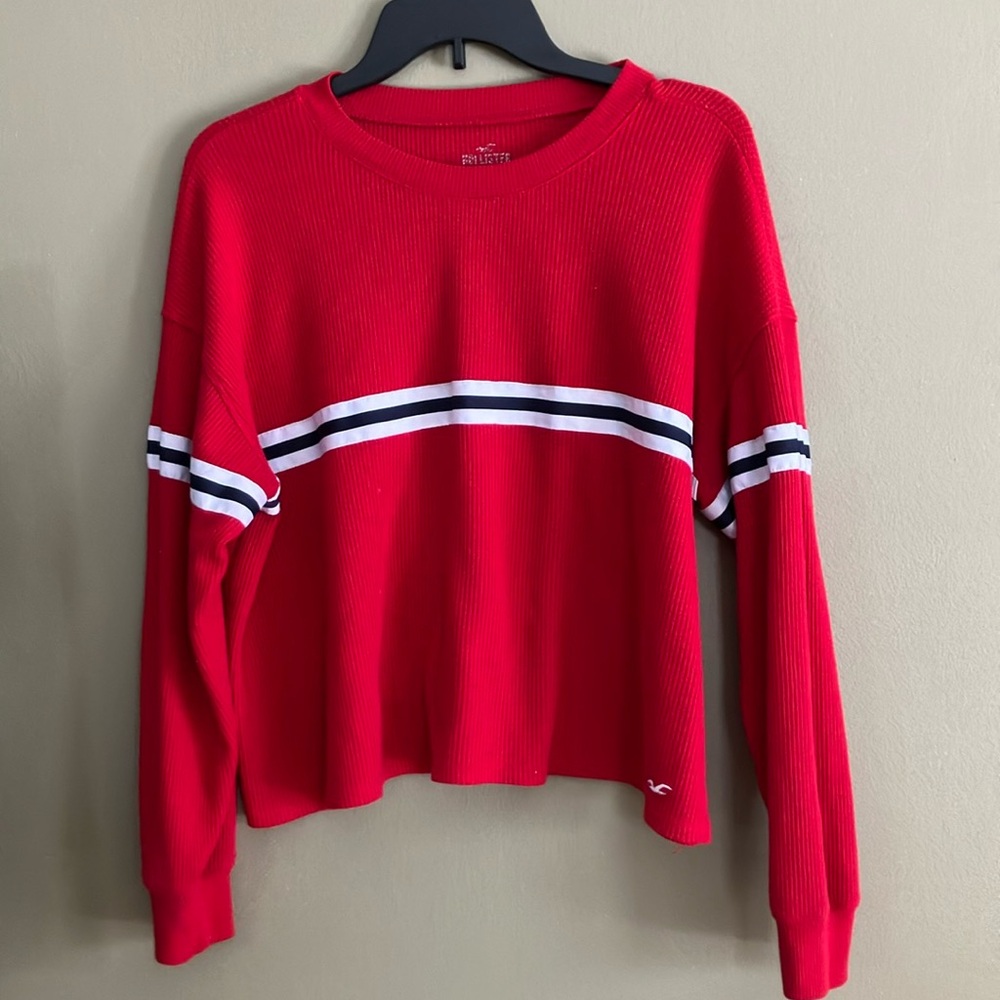HOLLISTER Long-Sleeve Top